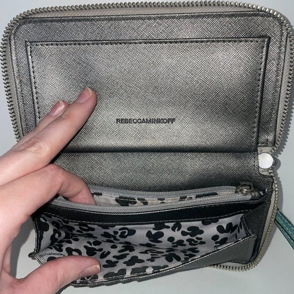 REBECCA MINKOFF Gorgeous Watercolor & Snake/Croc Design Wristlet/Wallet - Picture 7 of 8